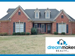 3793 Ross Ridge Dr, Olive Branch, MS 38654