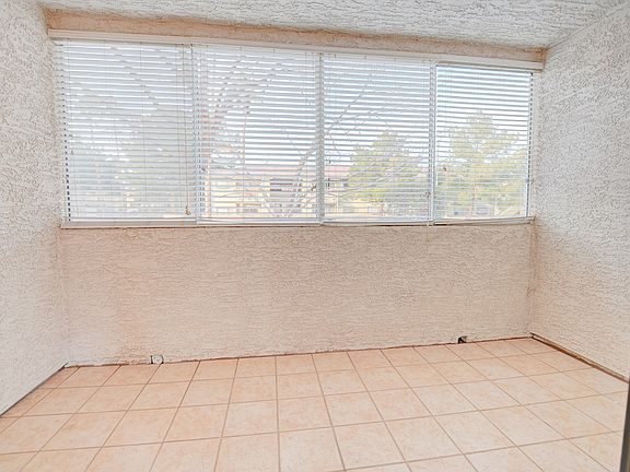 2nd image of 101 Luna Way APT 120