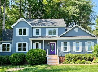 11800 Sanbury Ln, Midlothian, VA 23114