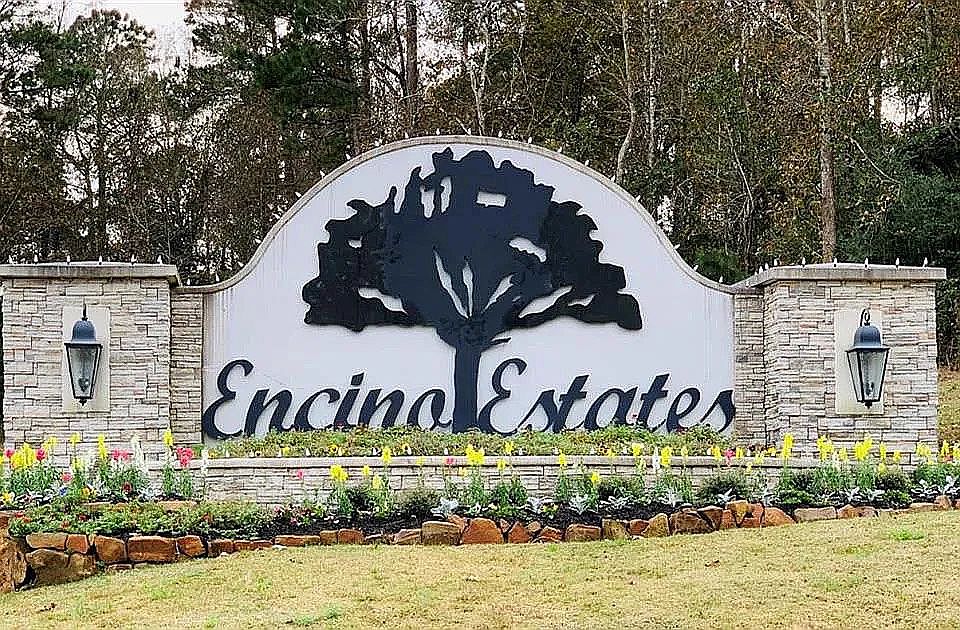1st image of 3 Encino Ests