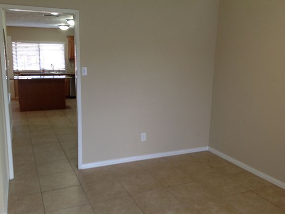 2nd image of 5029 Shannon Dr