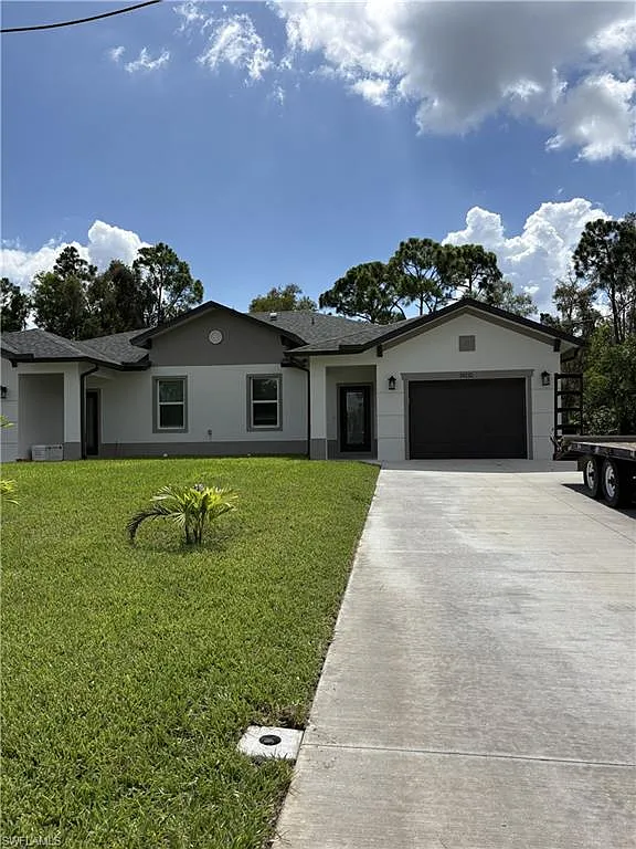 3 bed, 2.0 bath, 1320 sqft, $2,100 — Photo 1
