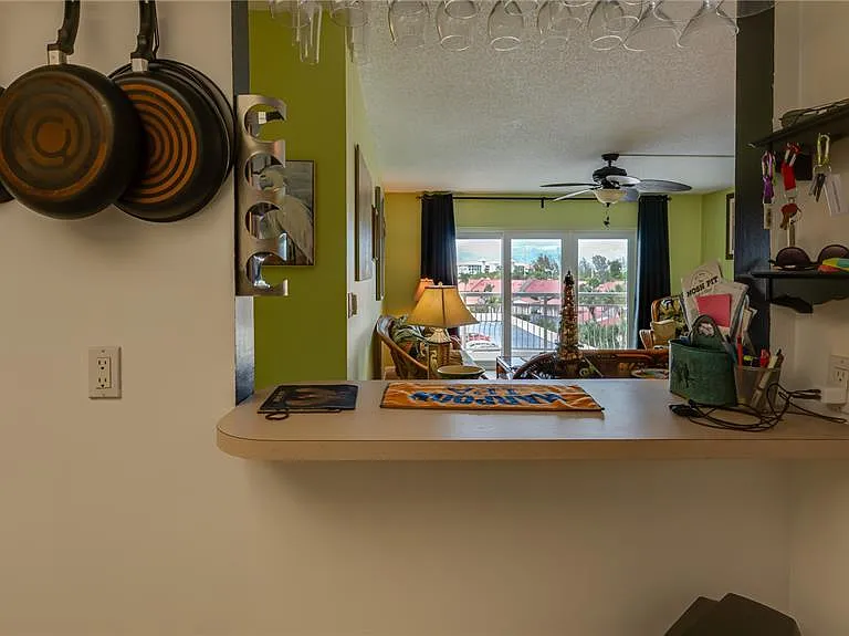 4900 Brittany Dr S #411 — Photo 22