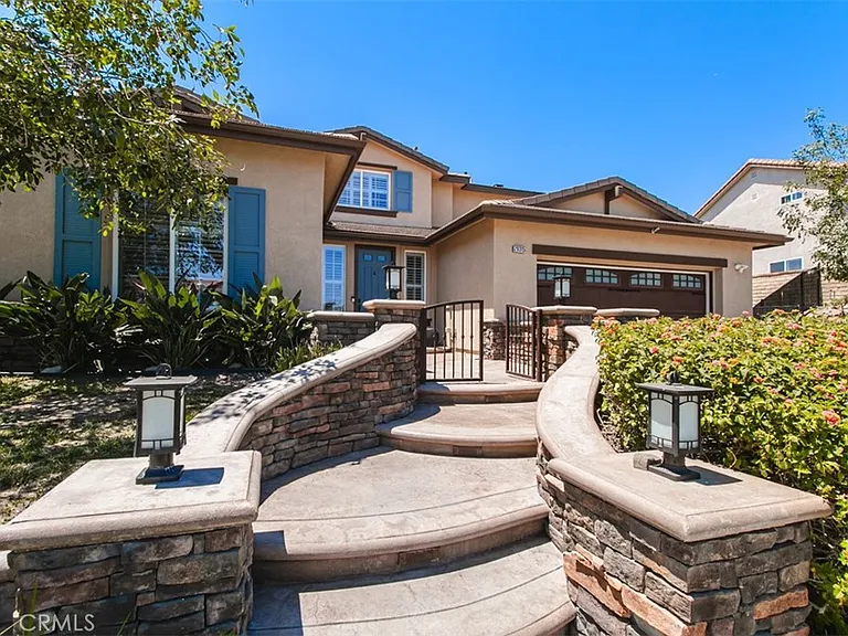 29315 Sequoia Rd — Photo 1