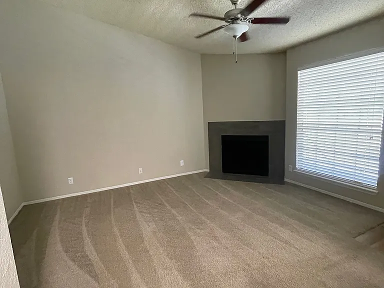Chappell Hill Apartments — Photo 19