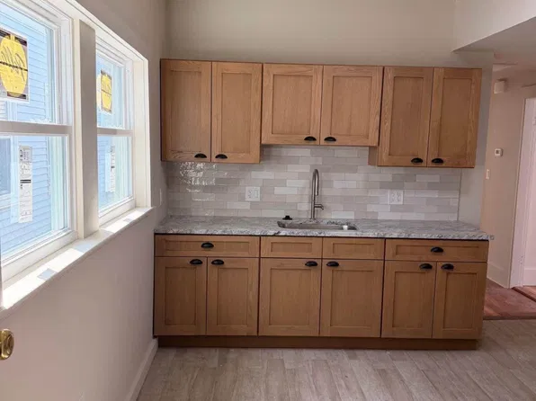 441 Winthrop St #1, Winthrop, MA 02152