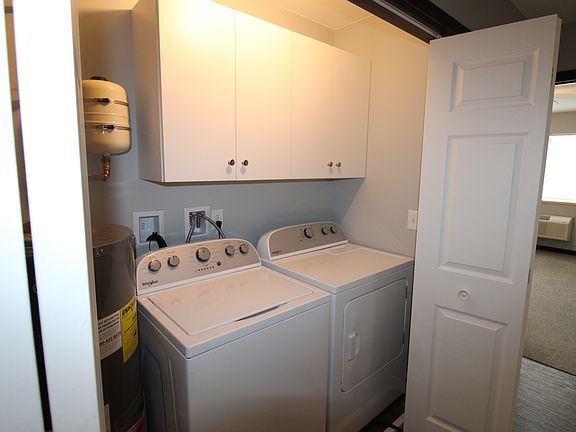 3rd image of 1502 Bies Dr #203