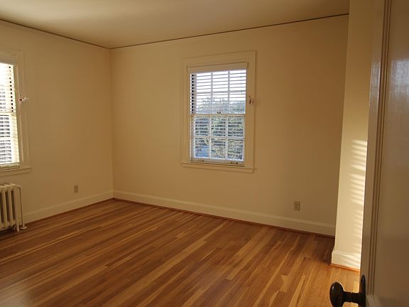 5th image of 759 Portola St APT A