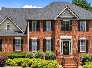 812 Lake Vista Dr, Forest, VA 24551