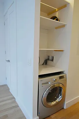 Rented by Bold New York | media 18