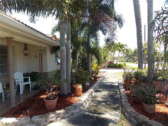 2nd image of 6625 10th Ave N