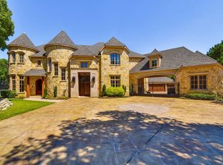 824 Bluff Ridge Dr, Cedar Hill, TX 75104