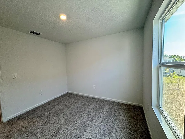 405 Kayden Cv — Photo 21