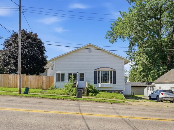 1105 Spring St, Burlington, IA 52601