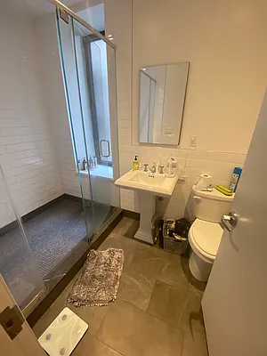 Rented by Bond New York | media 5