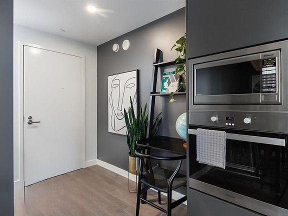 4th image of 1480 Howe St #1901