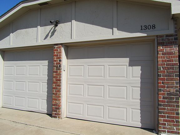2nd image of 1308 Sunrise Dr