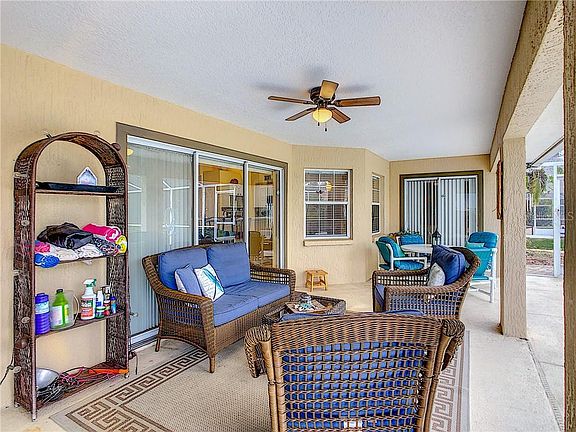4th image of 2307 Colony Club Dr