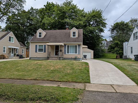 2nd image of 1618 Alonby Dr