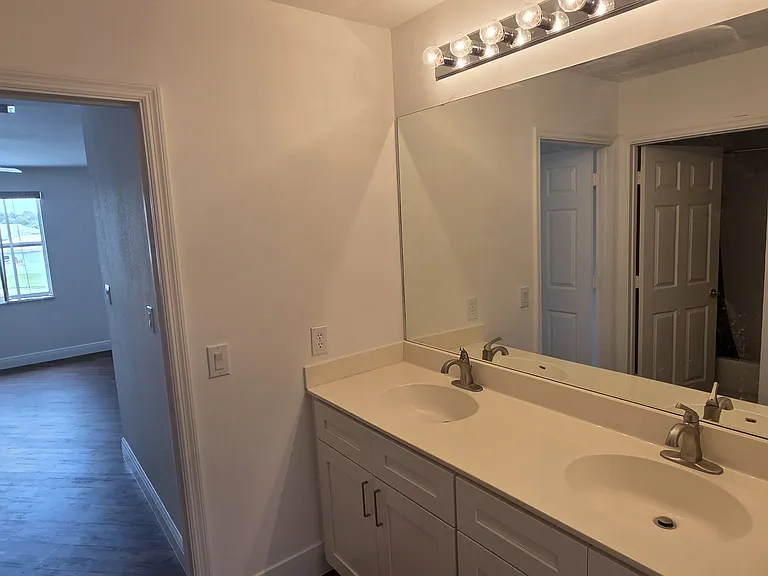 16419 Sapphire Pl #16419 — Photo 21