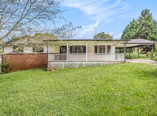 3864 S Ridge Dr, Lithia Springs, GA 30122