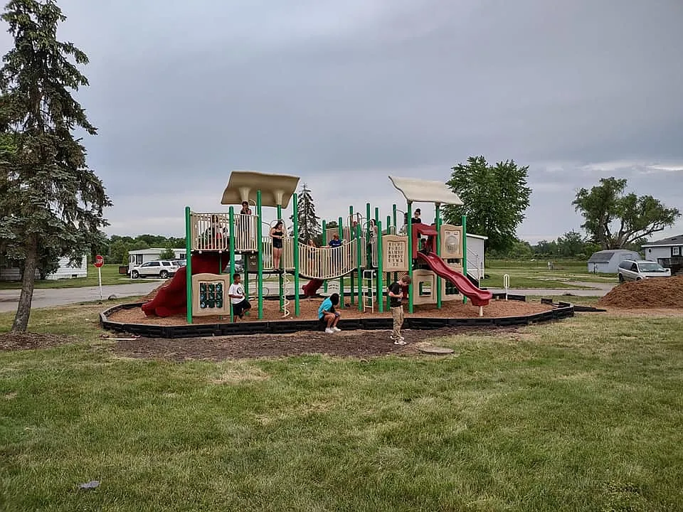 Ravinia Anchor Bay — Photo 3