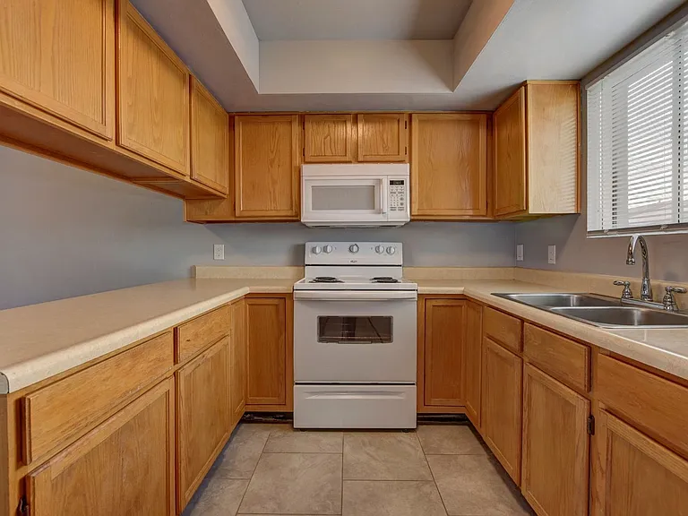 6120 Antelope Villas Cir #212 — Photo 11