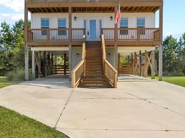 801 Jasmine Ln