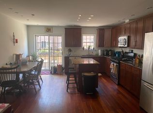 1804 Christian St, Philadelphia, PA 19146
