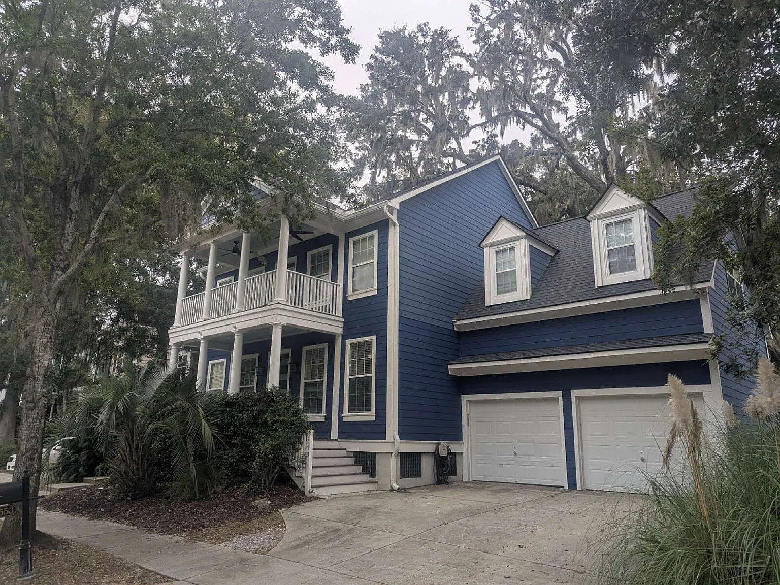4 bed, 3.5 bath, 2496 sqft, $4,750 — Photo 1