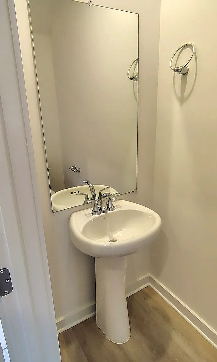 3 bed, 1646 sqft, $2,300 — Photo 3