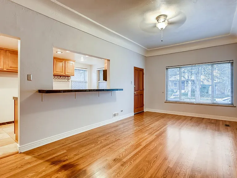 1140 Milwaukee St — Photo 2