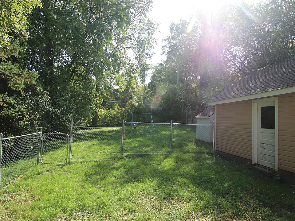 2nd image of 312 Cecil Ave