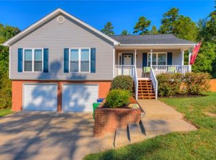 10127 Baker Boy Dr, Ooltewah, TN 37363