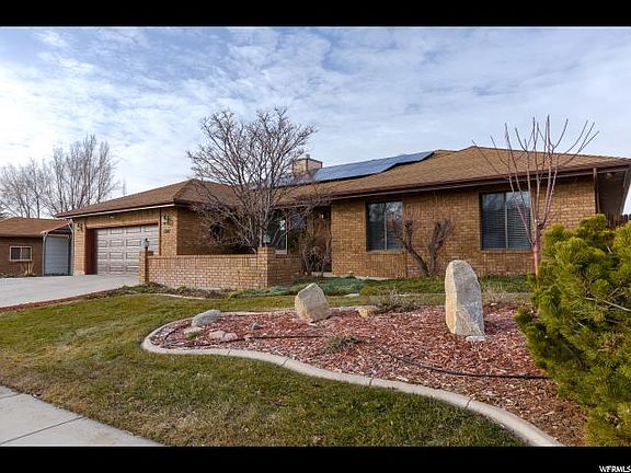 2nd image of 1747 E Sunrise Dr