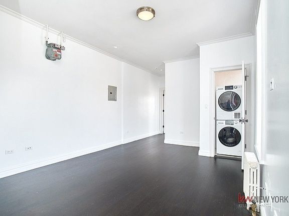 5th image of 156 Sullivan St APT 16A