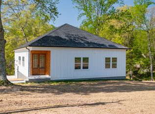 46 Devils Backbone Rd, Manchester, TN 37355