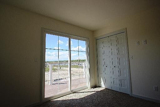5th image of 179 Leeward Way #23