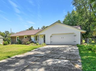 1105 Brookside Ln, Plainfield, IN 46168