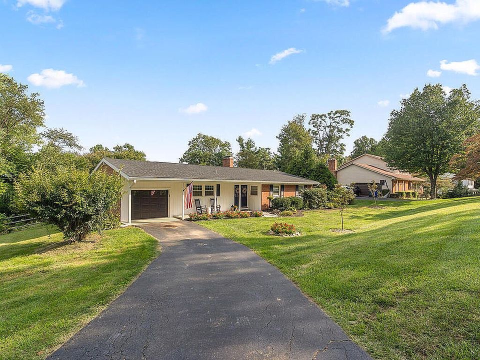 1st image of 7405 Hilltop Dr