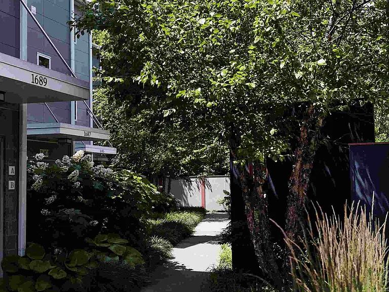 11805 Euclid Ave — Photo 8