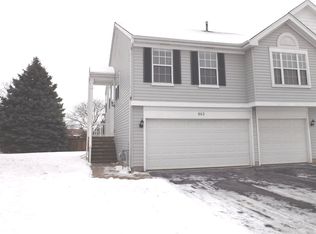 443 Gloria Ln, Oswego, IL 60543