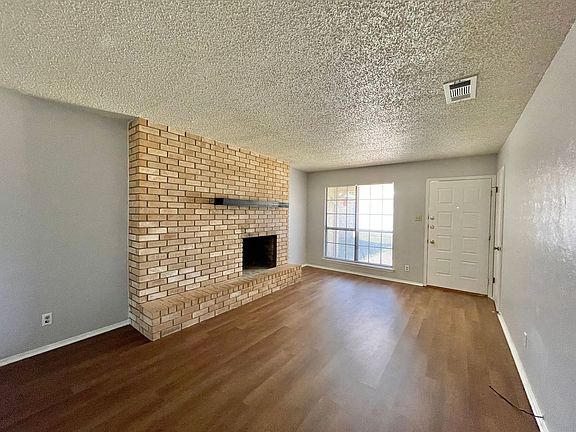 3rd image of 3010 Trenton Dr #A