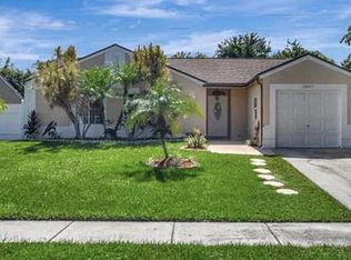 18917 Cloud Lake Cir, Boca Raton, FL 33496