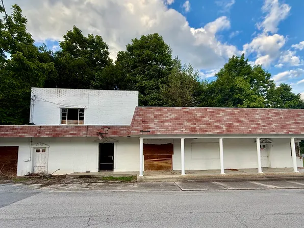 0 N Fayette Ave, Mount Hope, WV 25880