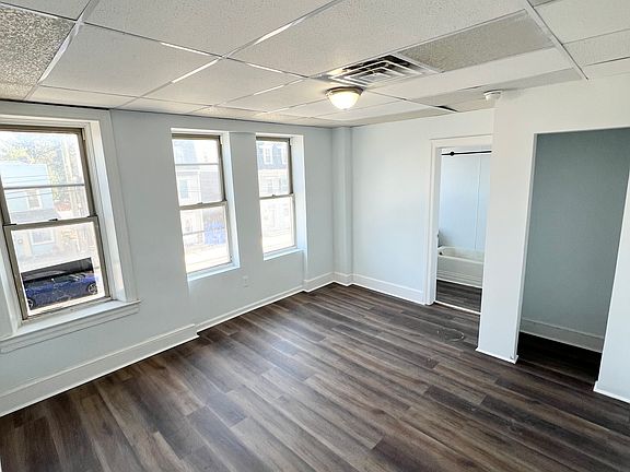 Bedroom #1