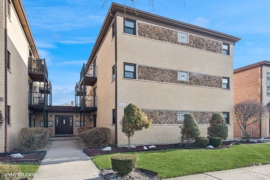 1st image of 2433 N 77th Ct #1ES