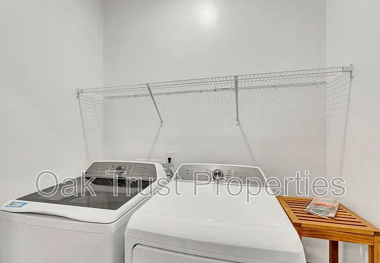 236 Somerset Acres Dr — Photo 37