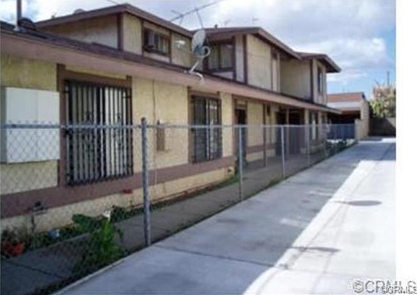 2nd image of 517 S Marguerita Ave APT B