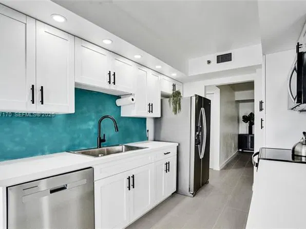 1201 S Ocean Dr, Hollywood, FL